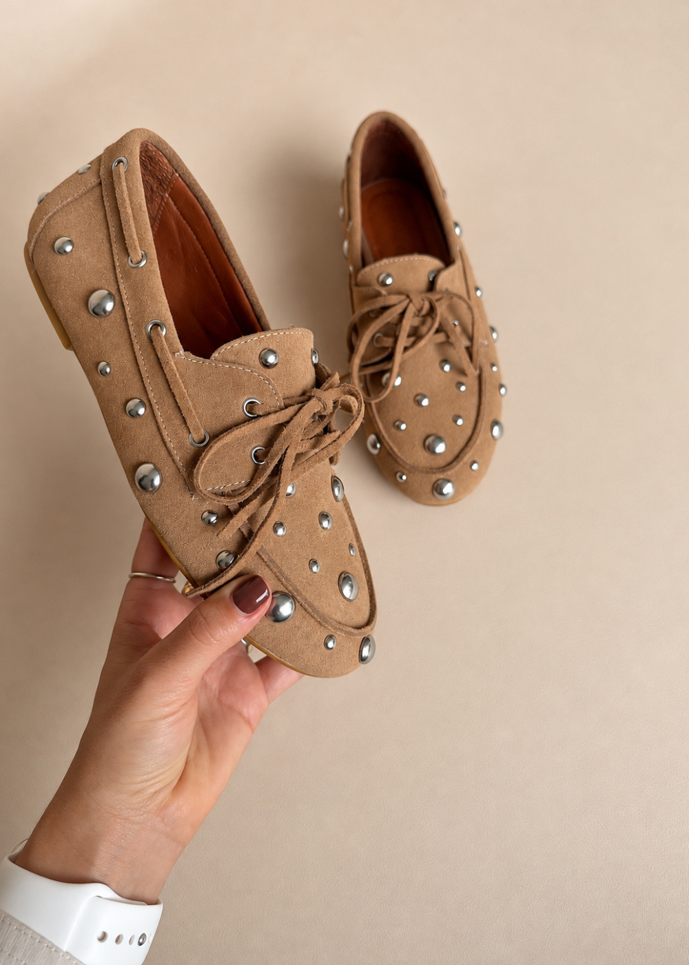 Mocasin navy taches
